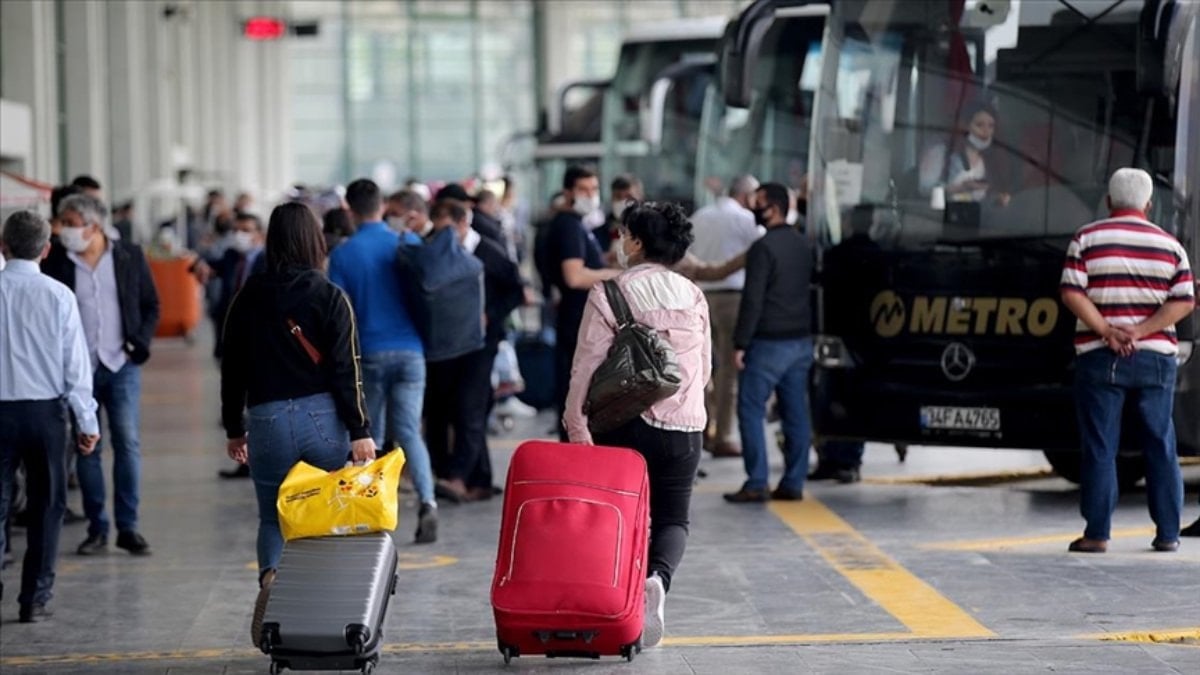 Çifte bayram tatilinde otobüs biletlerine yoğun ilgi