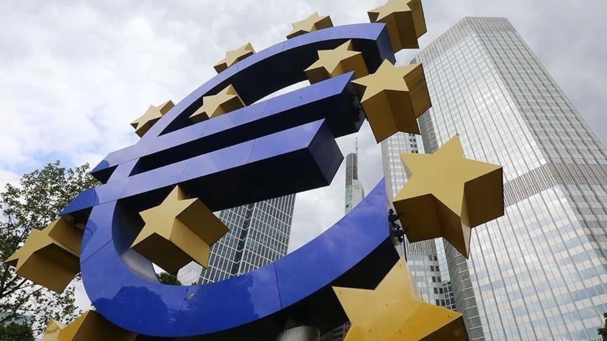 Eurostat: Euro Bölgesi'nde nisan enflasyonu yüzde 3'e ulaştı