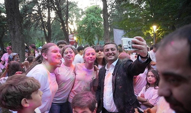 Gençlik Bayramı Torbalı'da Coşkuyla Kutlandı