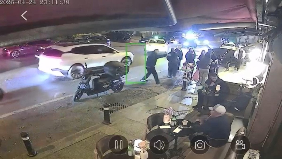 İstanbul'da restorana silahlı saldırı düzenlendi