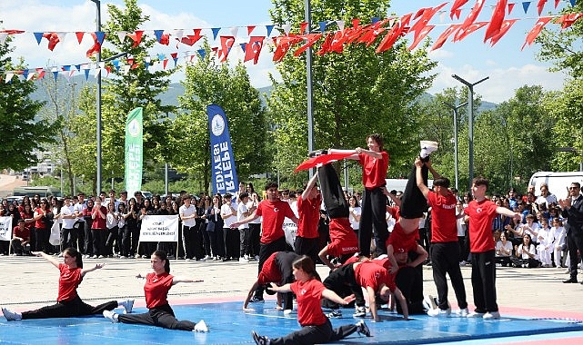 Kartepe'de 19 Mayıs Coşkusu