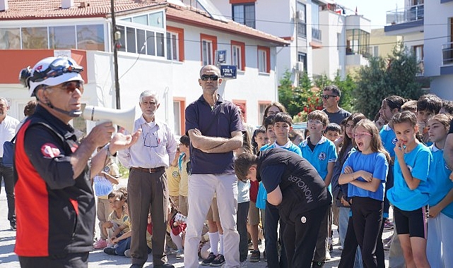 Seferihisar'a UNESCO'dan "Tsunamiye Dayanıklı Kent" sertifikası