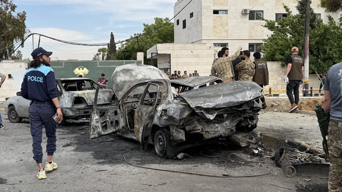 Suriye'nin başkenti Şam'da patlama: 1 asker hayatını kaybetti