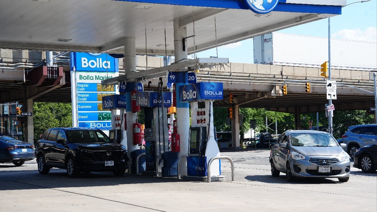 ABD-İran anlaşması ile Hürmüz'ün açılması petrol ABD'de akaryakıt fiyatlarını düşürdü