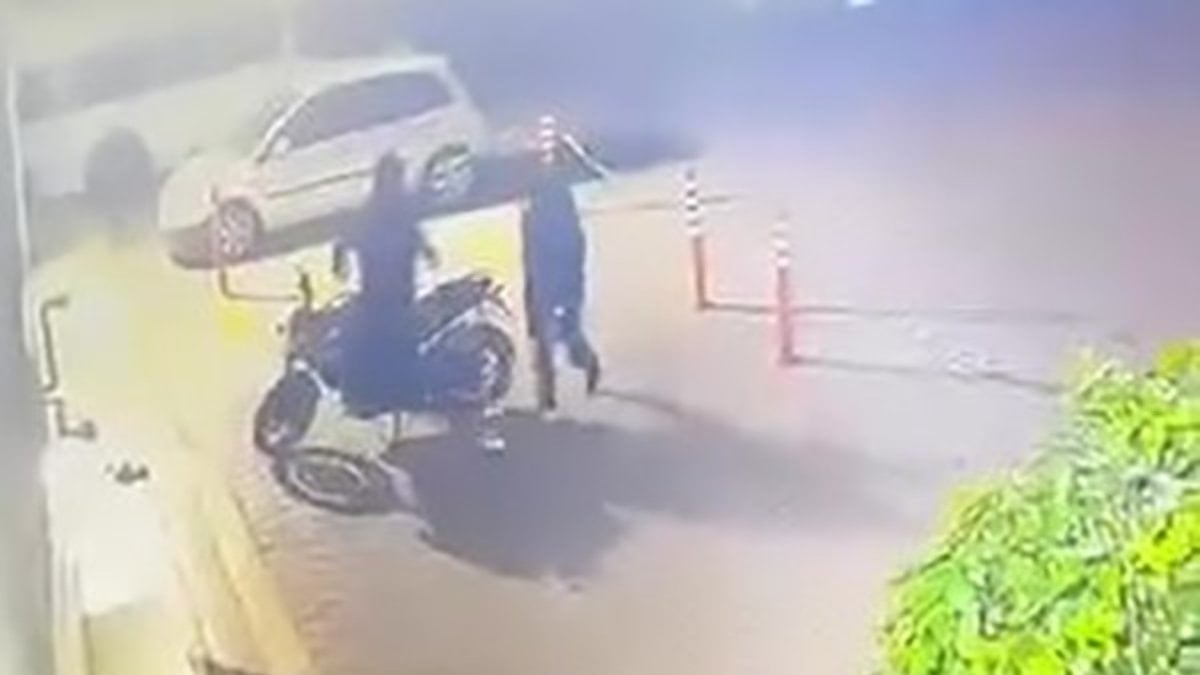 Adana'da maskeli hırsızların çaldığı motosiklet bulundu