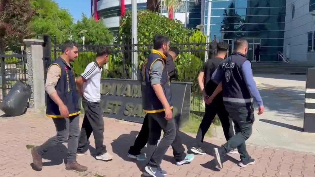 Adıyaman'da çaldıkları paralarla dövme yaptırdılar