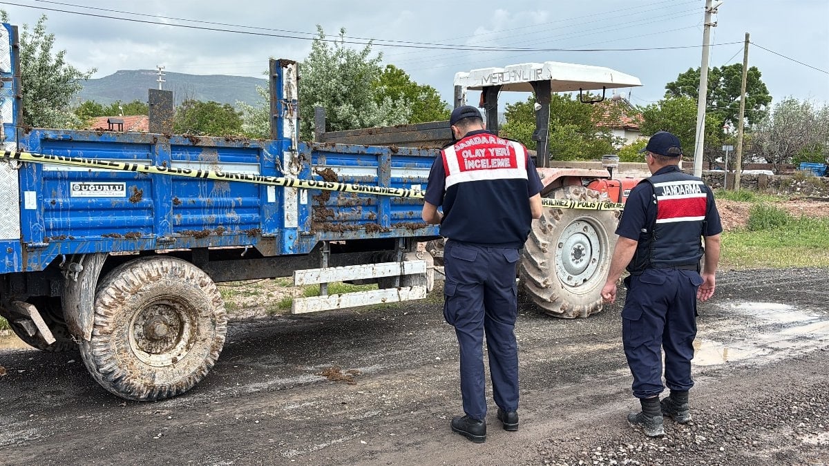 Aksaray’da hayvan gübresi altında kalan genç ağır yaralandı