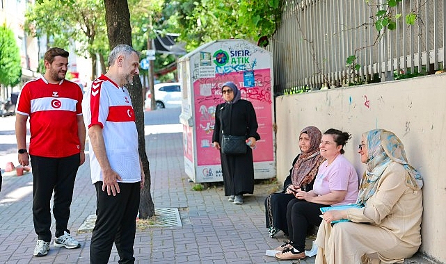 Başkan Vekili İbrahim Akın, YKS günü aileleri yalnız bırakmadı