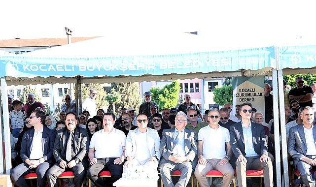 Derince'de cirit gösterileri nefesleri kesti