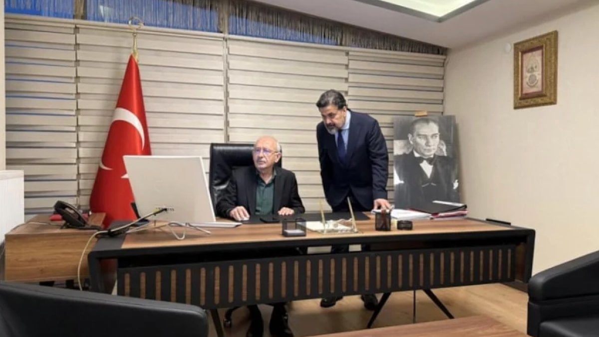 Kemal Kılıçdaroğlu 'mutlak butlan' çıktığı sırada ofisindeydi