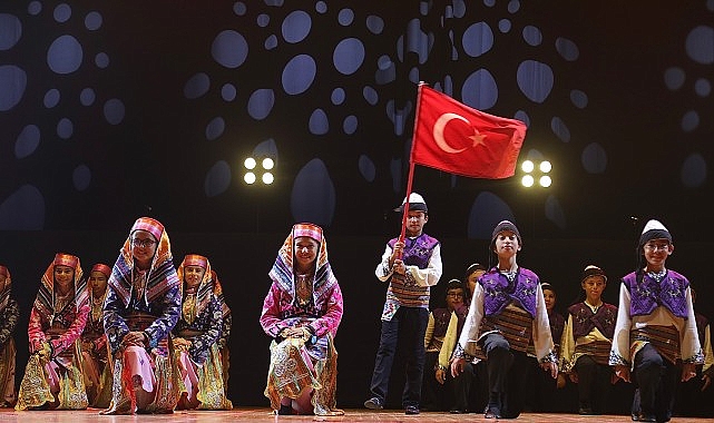 Konya Büyükşehir Halk Oyunları Şöleni'nde Heyecan Başlıyor