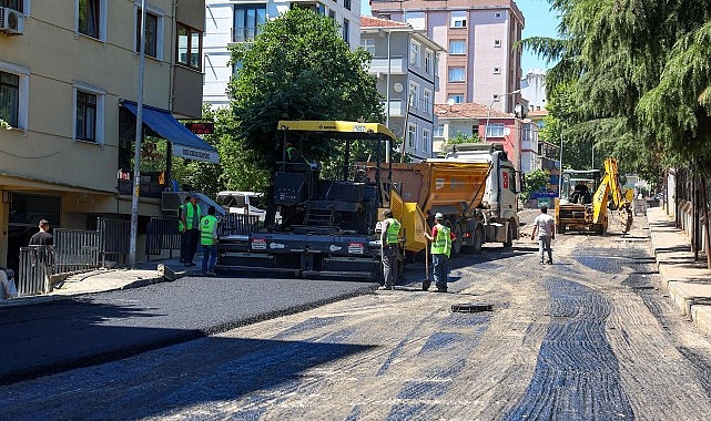 Maltepe'de asfalt çalışmaları hızlandı