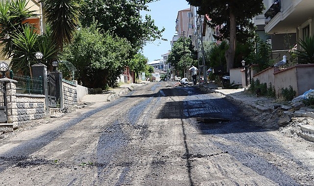 Maltepe'de Yollar Yenileniyor