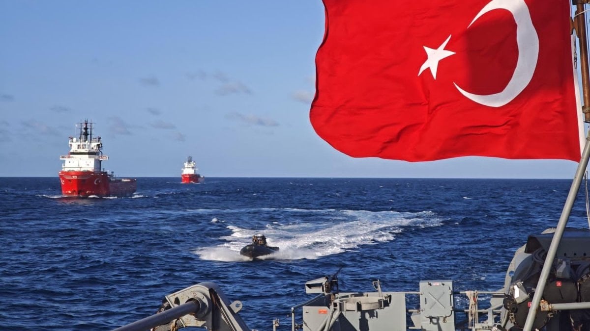 Mehmetçik, Somali'de Çağrı Bey'e refakat ediyor
