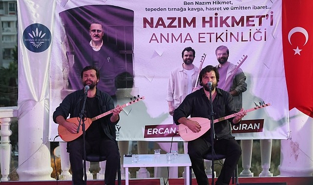 Nazım Hikmet'in Dizeleri Karabağlar' da Yankılandı