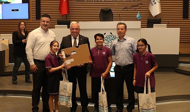 Nilüfer'de çevre kahramanları ödüllendirildi