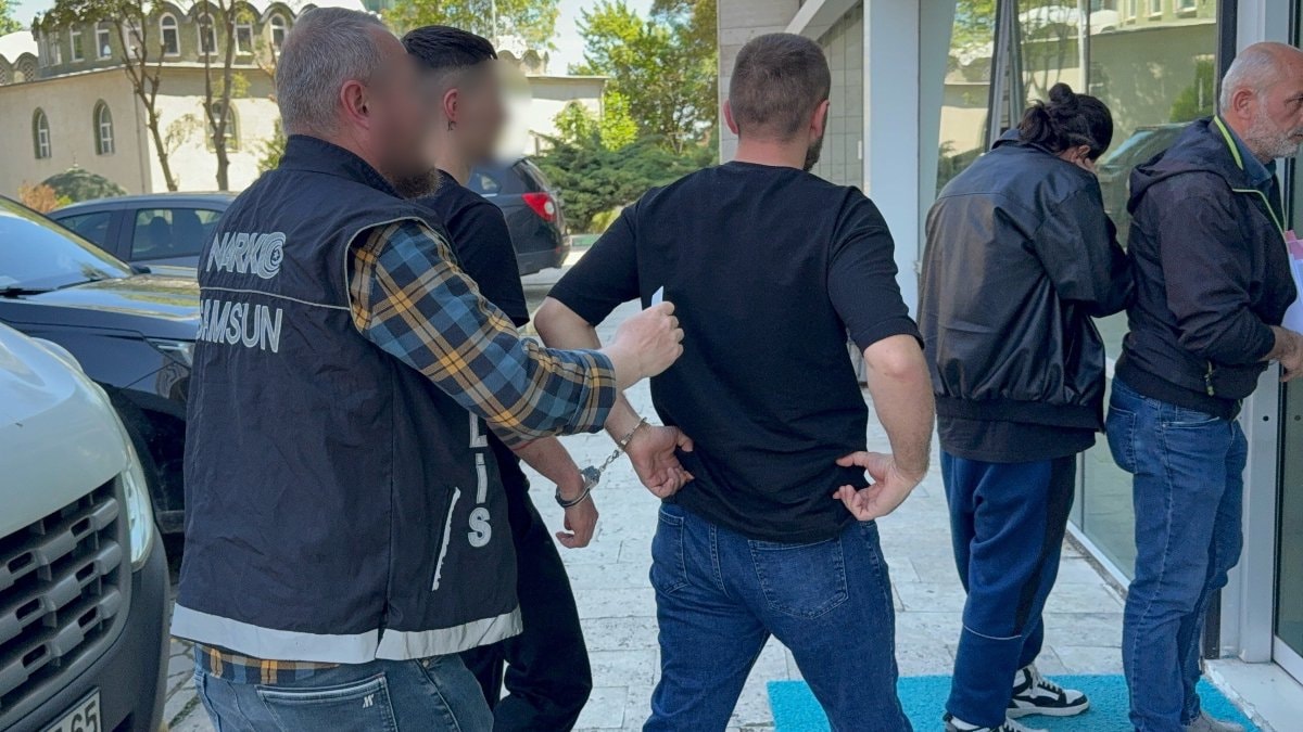 Samsun'da narkotikten peş peşe operasyon: Gözaltına alınan 8 kişi adliyeye sevk edildi