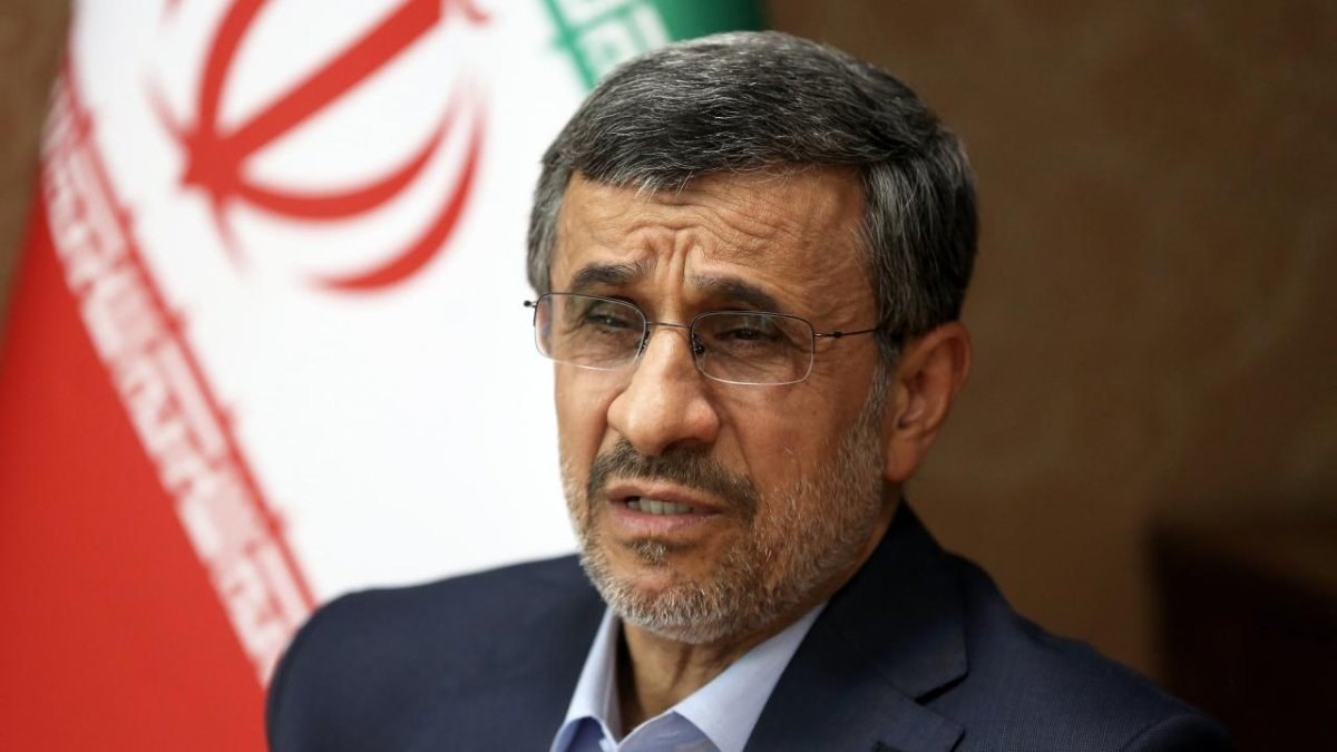 ABD basını: İsrail Ahmedinejad’ı İran’ın lideri yapmak istedi
