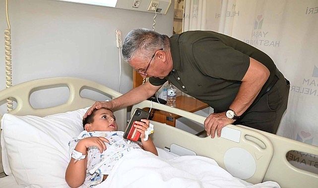 Başkan Topaloğlu'ndan Toplu Sünnet Etkinliğine Ziyaret