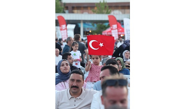 Büyükakın: Milli İrade Meydanı milletin hafızasında yaşayacak