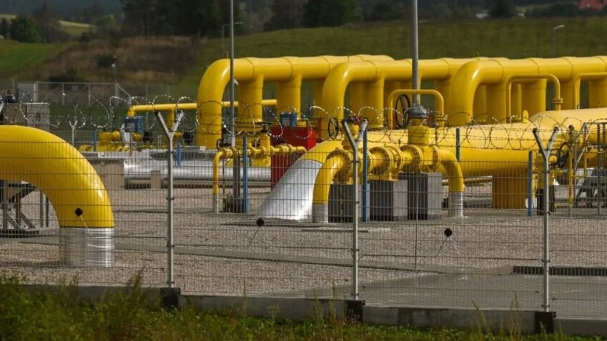 Gazprom duyurdu: ABD'nin gaz hakimiyeti Avrupa'da fiyatları tırmandırdı