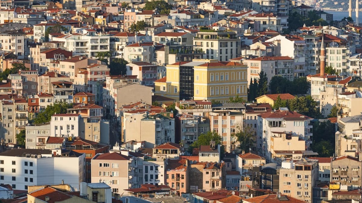 Haziran ayı konut fiyat endeksi reel olarak ise yüzde 5,8 azaldı