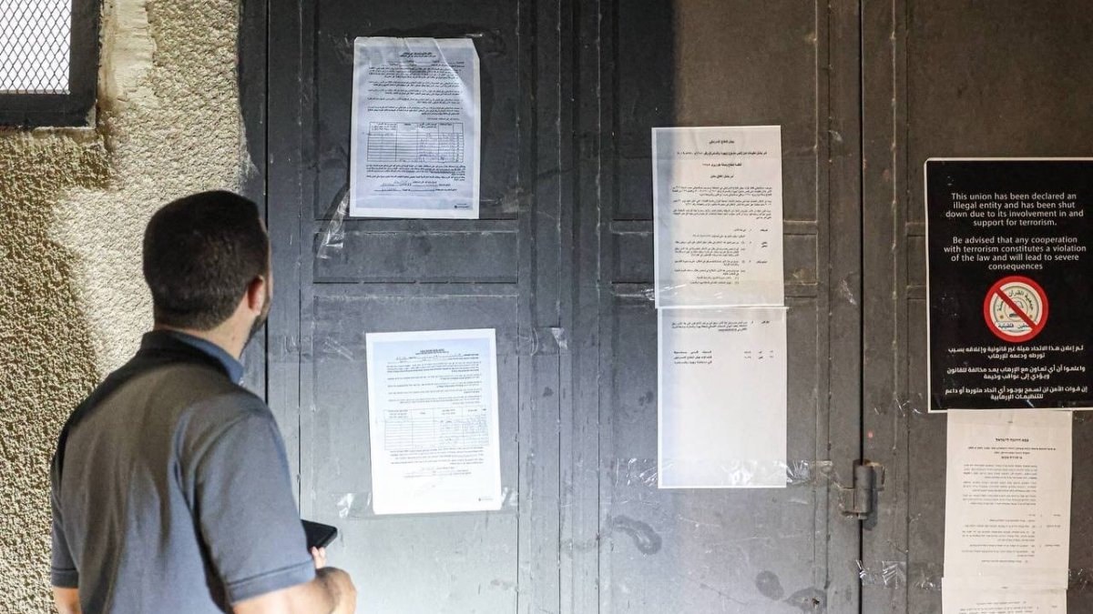 İsrail, Batı Şeria'da Kur'an yayını yapan radyoyu kapattı