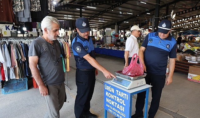 Kartepe'de Pazarlarda Zabıta Denetimi Sürüyor