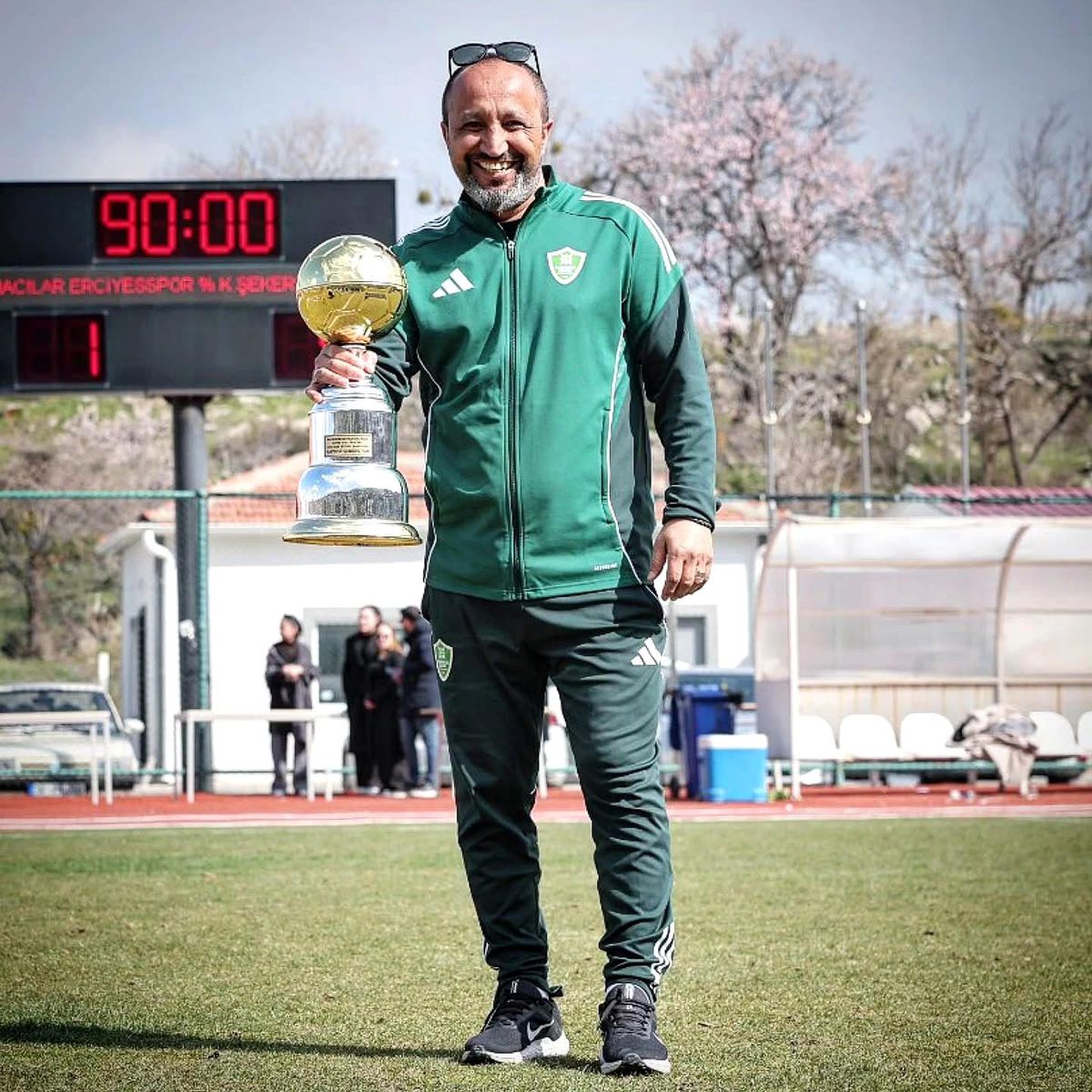 Kayseri Şekerspor'da Erkan Demirel ile yollar ayrıldı
