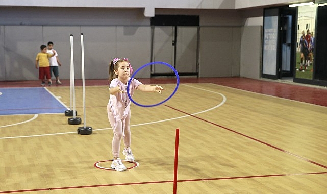 Konak'ta yaz sporla güzelleşiyor