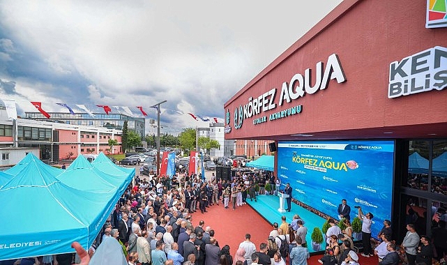 Körfez Aqua 7'den 70'e herkesi büyüledi