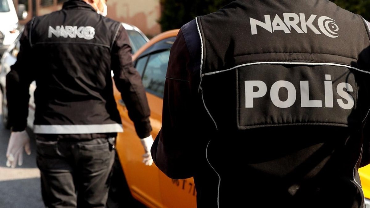 Kütahya'da uyuşturucu operasyonu: 272 adet sentetik uyuşturucu ele geçirildi