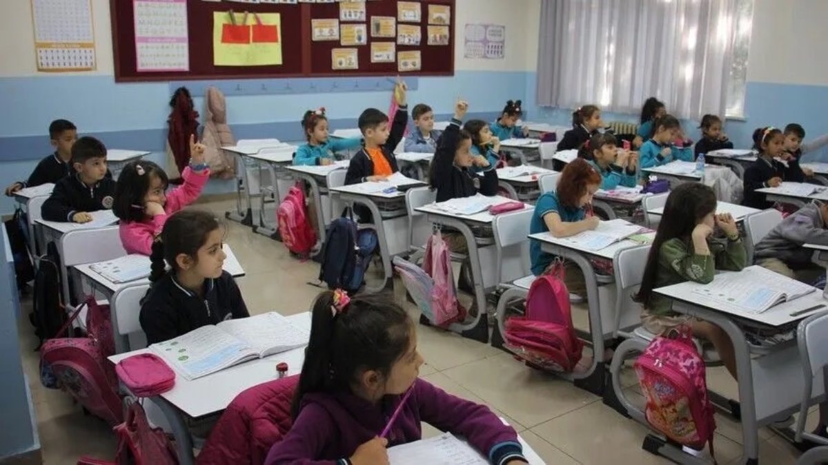 MEB'den yeni müjde: Artık 2. sınıfları da kapsayacak
