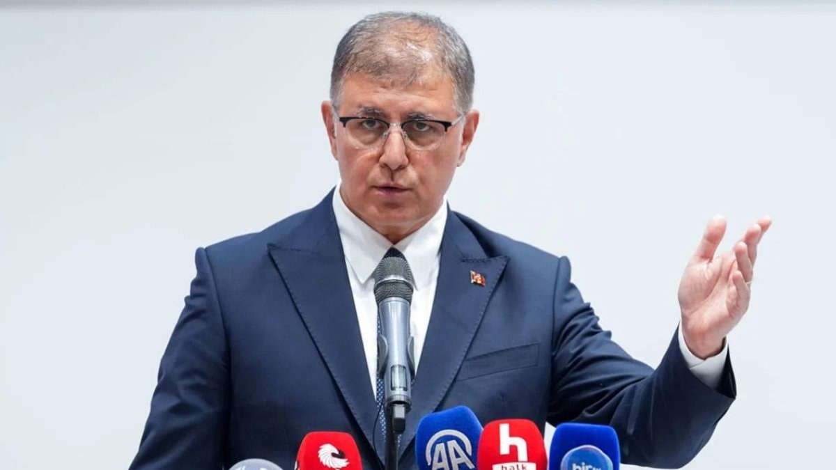 Nevşin Mengü açıkladı: Cemil Tugay, AK Parti'ye katılıyor