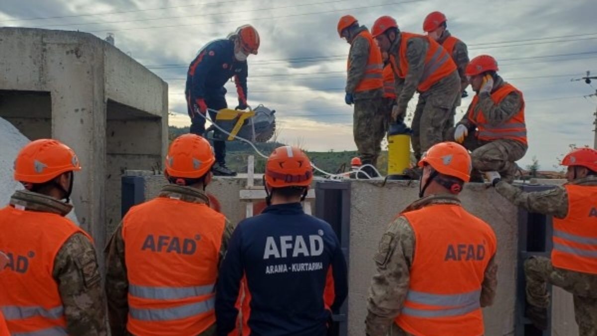 Türkiye'nin arama kurtarma gücü büyüdü: Eğitimli personel sayısı 3 yılda 10 kat arttı