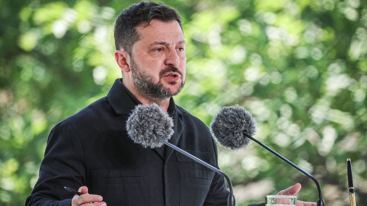 Ukrayna: Rusya'da petrol rafinerisi, deniz terminali ve 3 lojistik merkezini hedef aldık