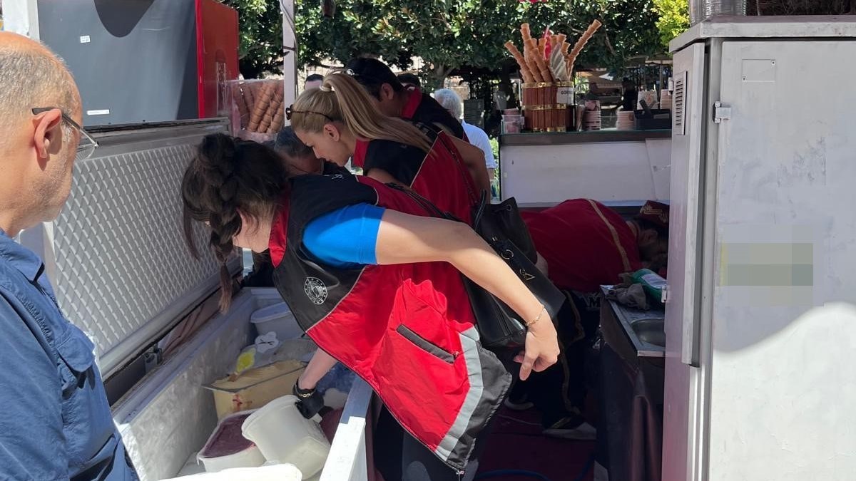 Antalya'da bir külah dondurmaya 550 TL ücret: İşletme kapatıldı