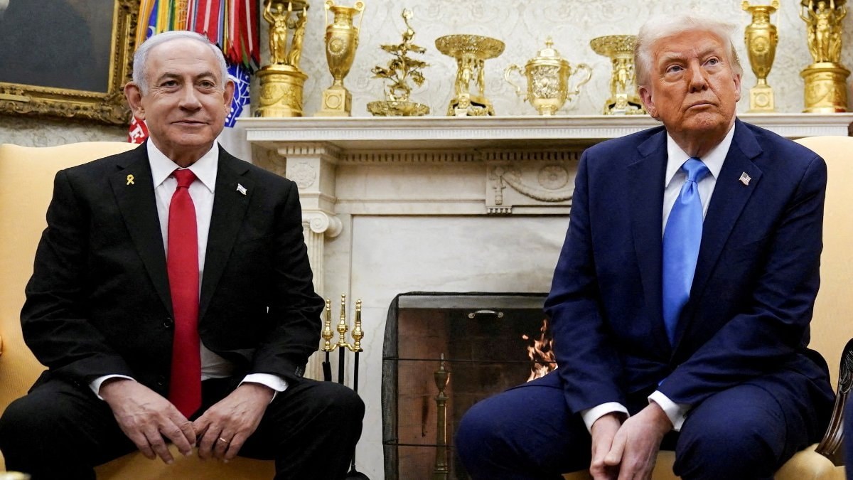 Donald Trump'ın İran saldırılarını durdurma kararını Netanyahu da sosyal medyadan öğrendi