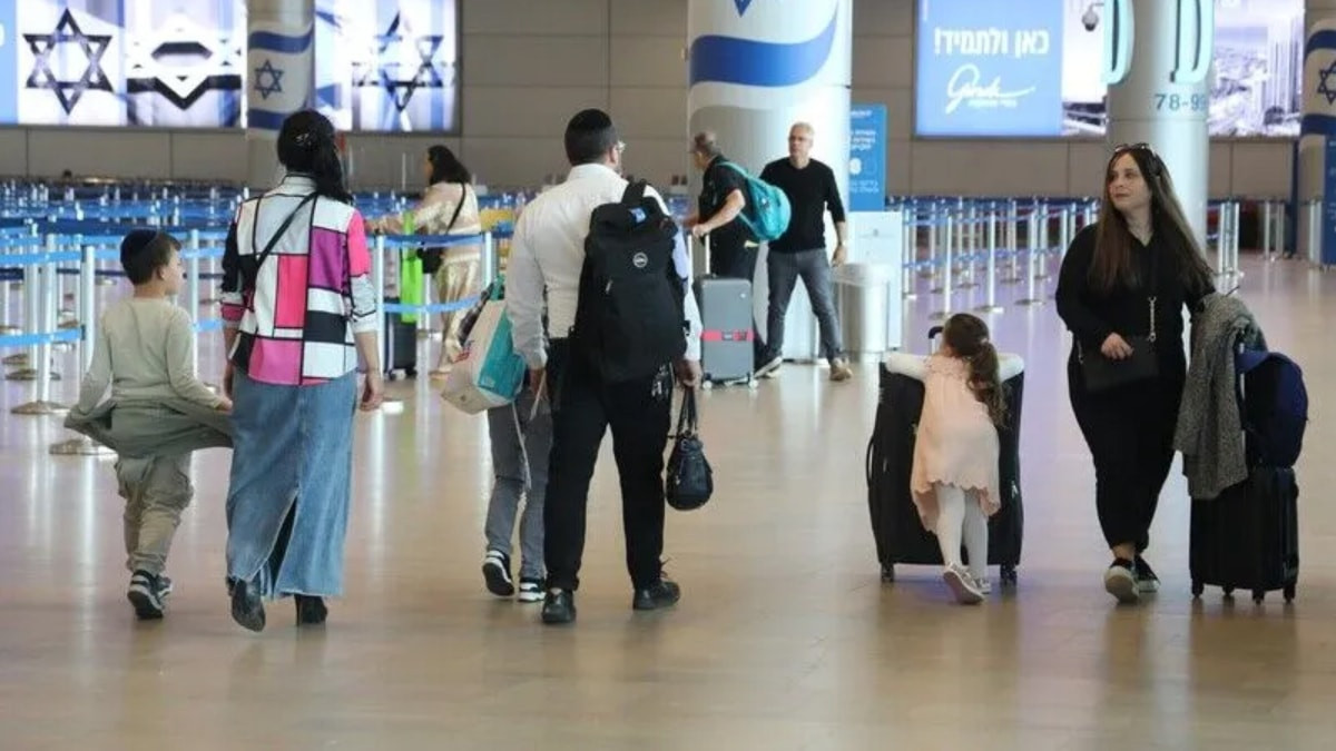 İsrail'de çalışanların iş bırakması nedeniyle gelen uçuşlar durduruldu
