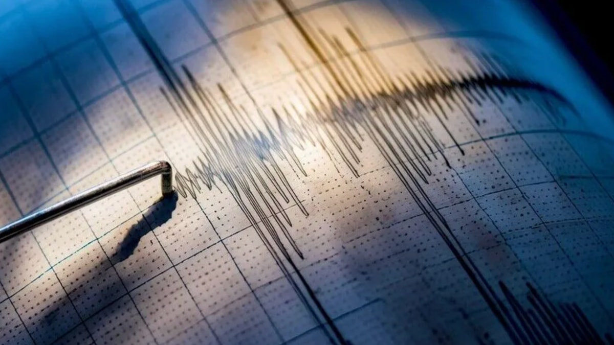 İstanbul'da 2,8 büyüklüğünde deprem meydana geldi