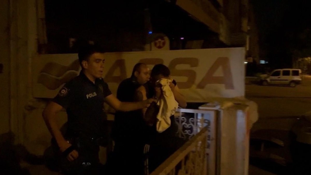 Kayseri'de polise mukavemet gösterip kaçmaya çalıştılar