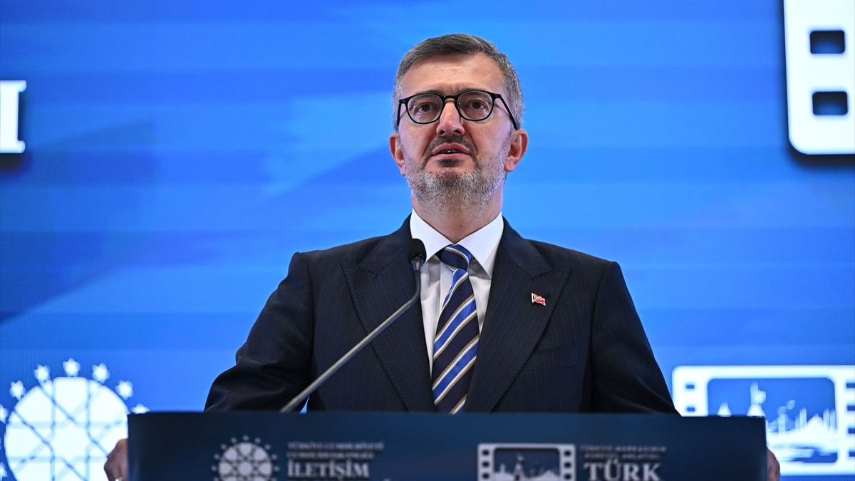 Burhanettin Duran'dan Avrupa Parlamentosu'nun anıt kararına sert tepki
