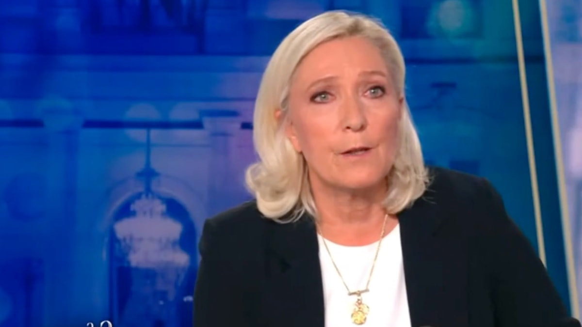 Le Pen: Ukrayna’daki savaşın sona ermesi için Türkiye masada olmalı