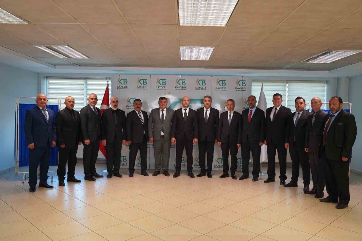 Kayseri Ticaret Borsası'nda Recep Bağlamış yeniden Yönetim Kurulu Başkanı seçildi