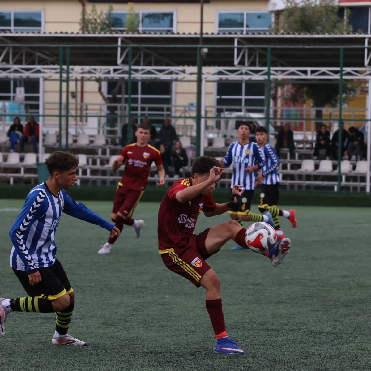 Kayserispor U19, deplasmanda Başakspor'u 4-3 yenerek 4'te 4 yaptı
